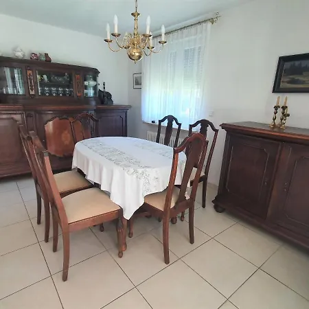 Апартаменты Klettgauperle - Familien- Und Behindertengerechte Griessen